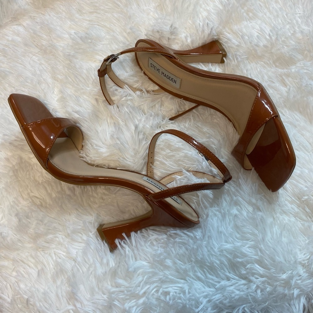 Steve Madden strappy heels size 7.5